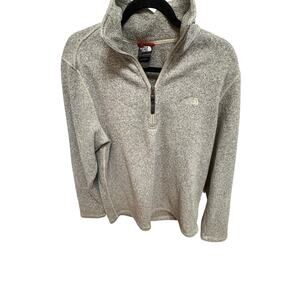 The North Face Quarter Zip Pullover